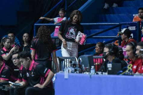 fifi sharma issue scandal|Amid La Salle exit rumors, Fifi Sharma shows up to support.